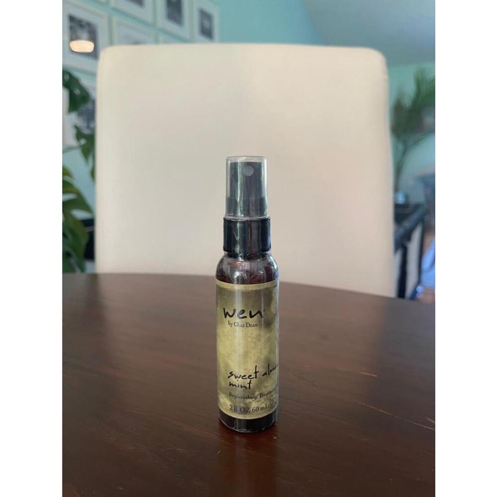 WEN sweet almond mint replenishing‎ treatment mist